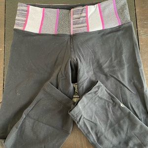 Lululemon Under Wunder Reversible crop pants